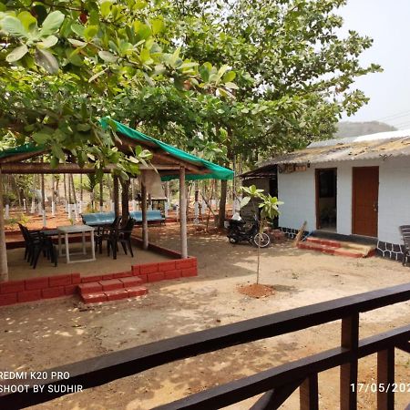 Vasant Lata Farm House Villa Barashiv Dış mekan fotoğraf