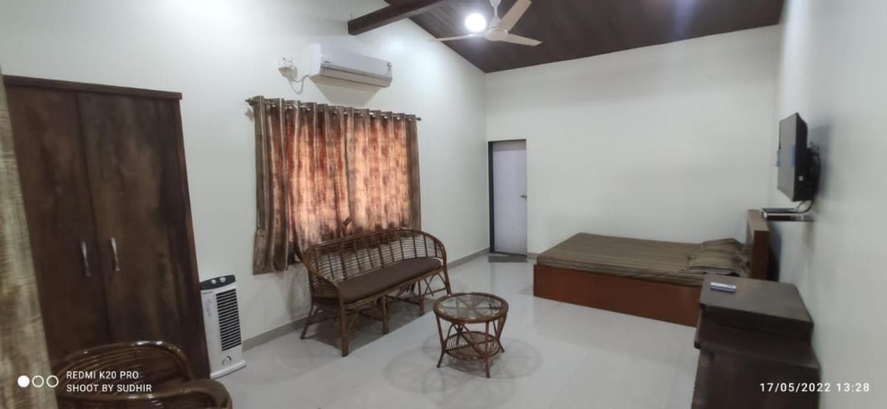Vasant Lata Farm House Villa Barashiv Dış mekan fotoğraf